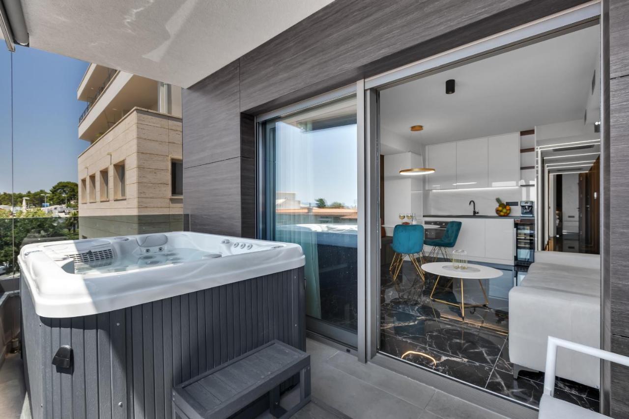 Lux Apartment Dolce Vita - Private Hottub Makarska Extérieur photo