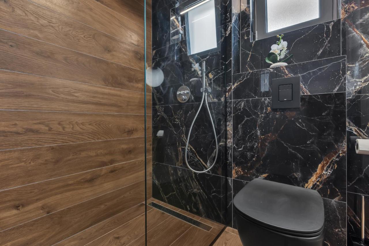 Lux Apartment Dolce Vita - Private Hottub Makarska Extérieur photo