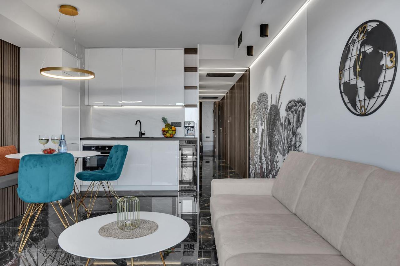Lux Apartment Dolce Vita - Private Hottub Makarska Extérieur photo